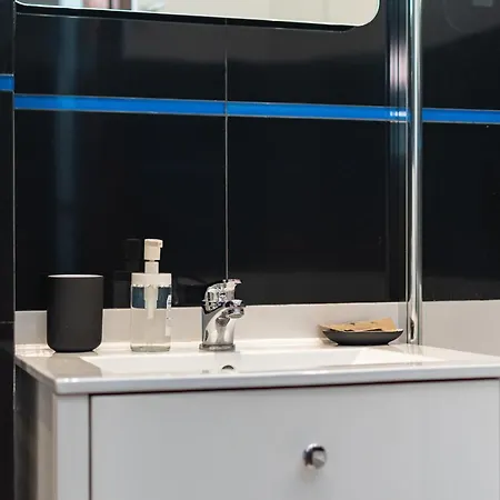 Wilcza 26a By Homeprime * Warschau